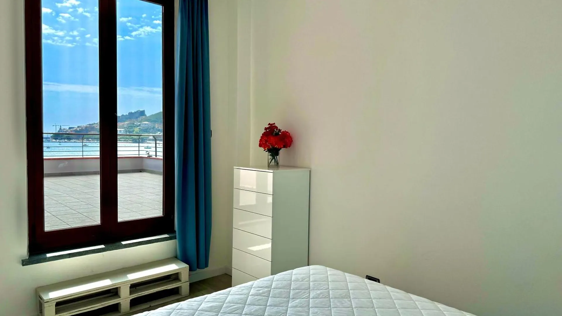 Mirage Rooms & Apartments Porto Venere